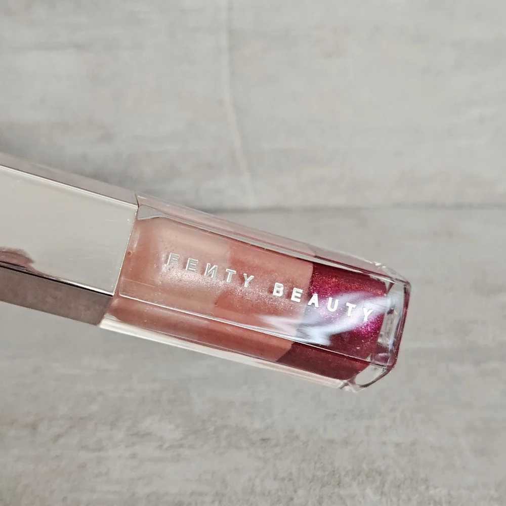Fenty Beauty Gloss Bomb Stackz Sugar Plumz NEW